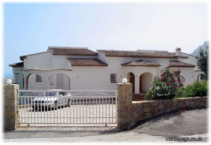 Monte Pego Spanish Villas, resales - The most beautiful residential community in the Costa Blanca North of Spain - Spanish Property, Villas in Spain, spanish villa, re-sales, retirement