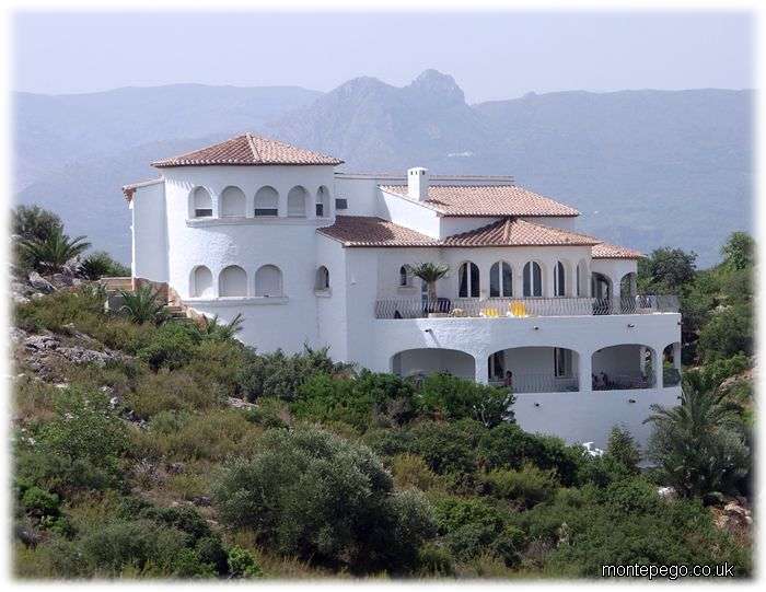 Monte Pego Spanish Villas, resales - The most beautiful residential community in the Costa Blanca North of Spain - Spanish Property, Villas in Spain, spanish villa, re-sales, retirement