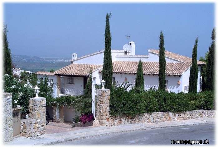 Monte Pego Spanish Villas, resales - The most beautiful residential community in the Costa Blanca North of Spain - Spanish Property, Villas in Spain, spanish villa, re-sales, retirement