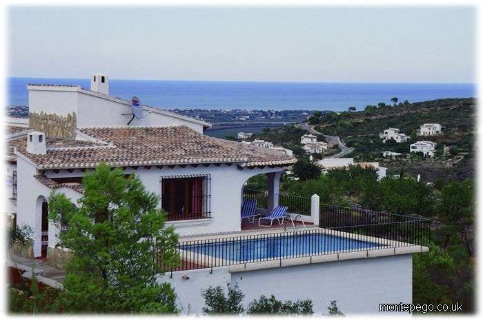 Monte Pego Spanish Villas, resales - The most beautiful residential community in the Costa Blanca North of Spain - Spanish Property, Villas in Spain, spanish villa, re-sales, retirement