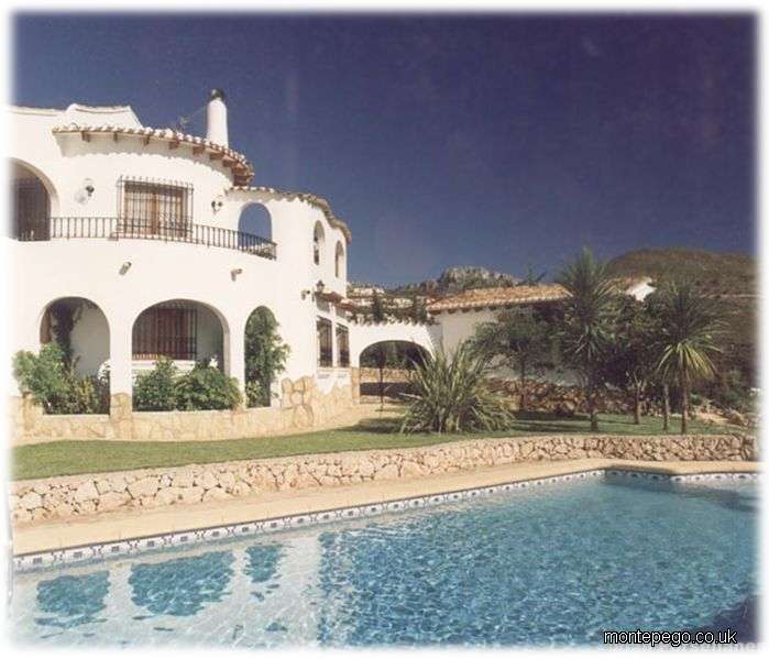 Monte Pego Spanish Villas, resales - The most beautiful residential community in the Costa Blanca North of Spain - Spanish Property, Villas in Spain, spanish villa, re-sales, retirement